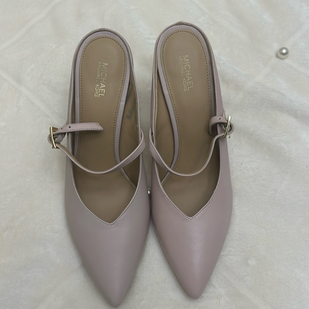 Michael Kors  Tiegan Muel Leather Women’s Heel 9M